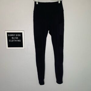 Athleta Delancey Moto Black Compression Leggings XS Textured Panels & Zips